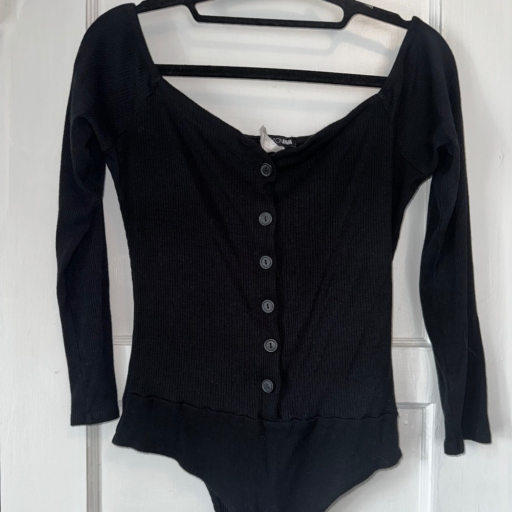 Black button down bodysuit